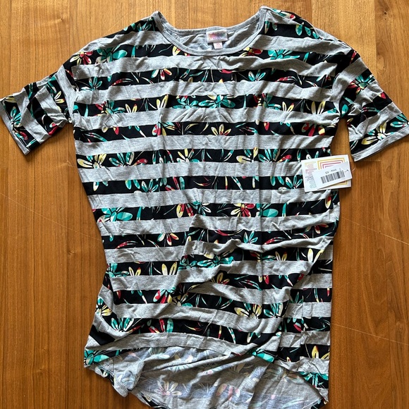 LulaRoe Femme XXS Bleu Rouge Tribal Irma T-Shirt Haut